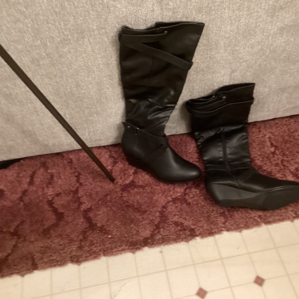Boots - Picture 2 of 2